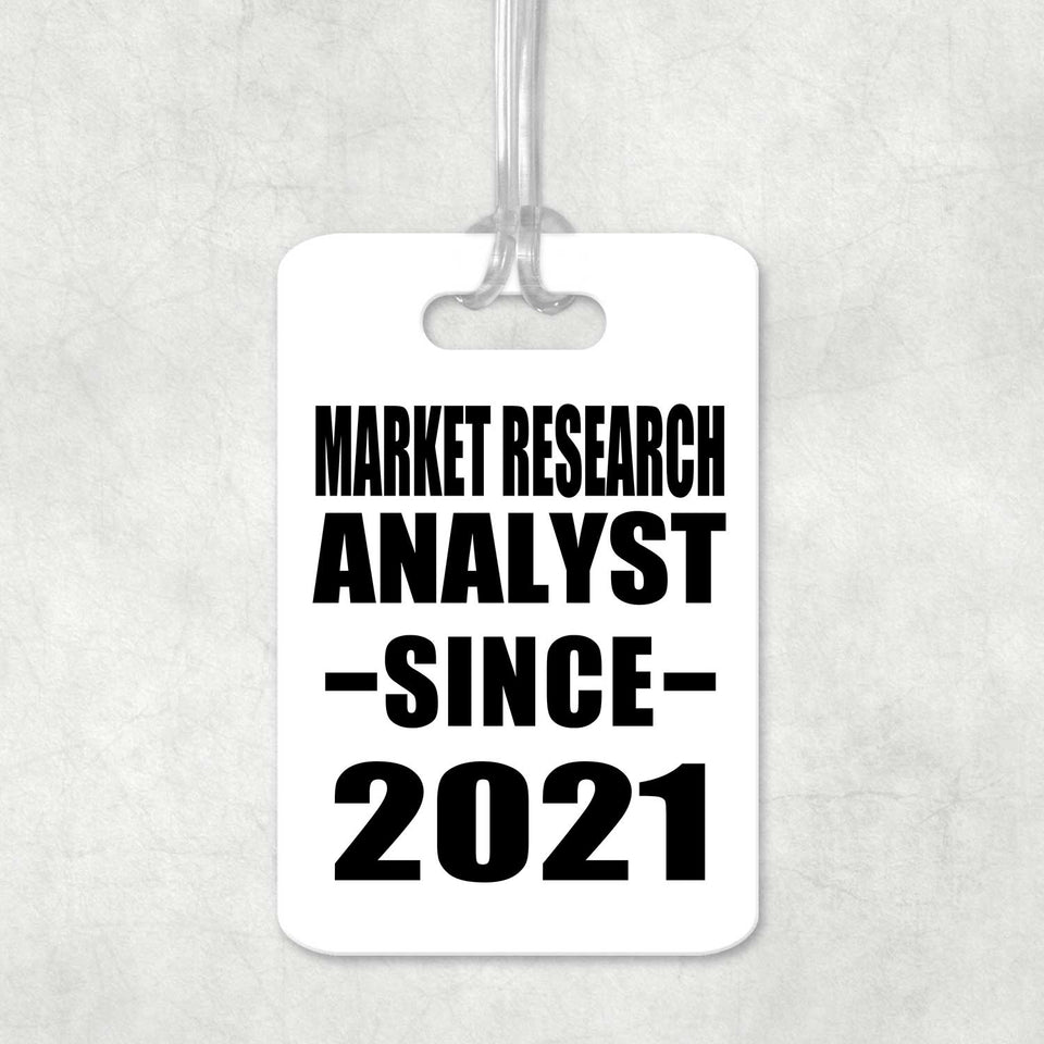 Market Research Analyst Since 2021 - Luggage Bag Tag
