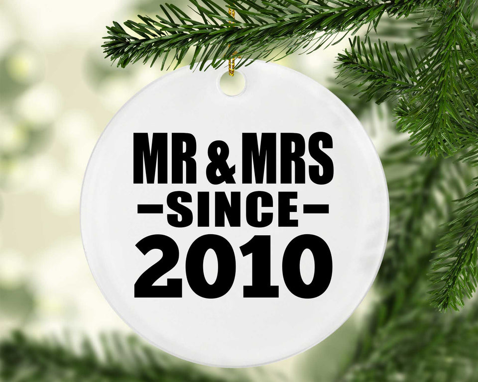 14th Anniversary Mr & Mrs Since 2010 - Circle Ornament