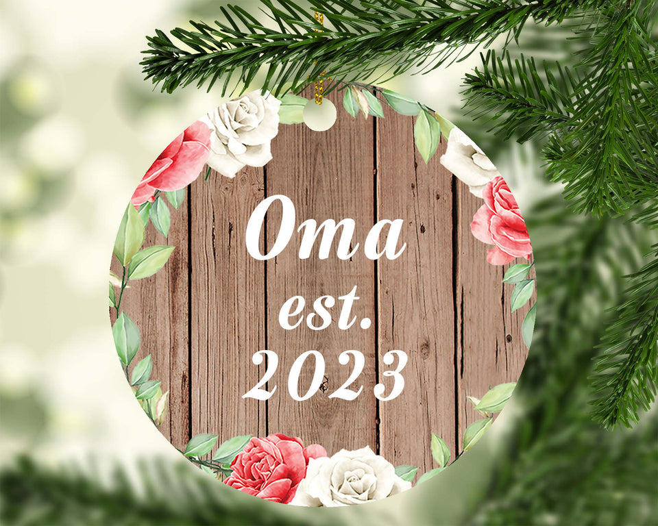 Oma Established Est. 2023 - Circle Ornament B