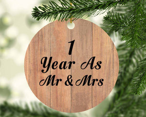 1 Year As Mr & Mrs - Circle Ornament C