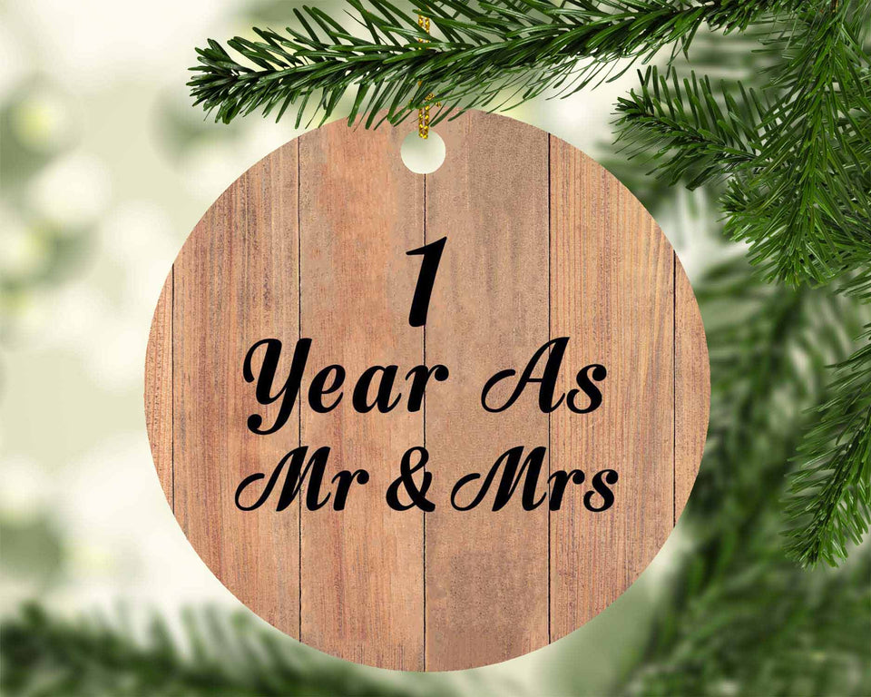 1 Year As Mr & Mrs - Circle Ornament C