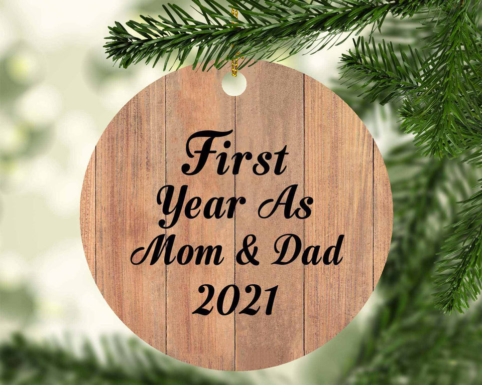 First Year As Mom & Dad 2021 - Circle Ornament C
