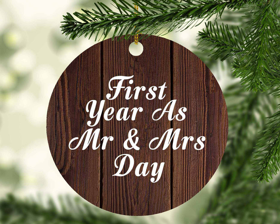 First Year As Mr & Mrs Day - Circle Ornament D