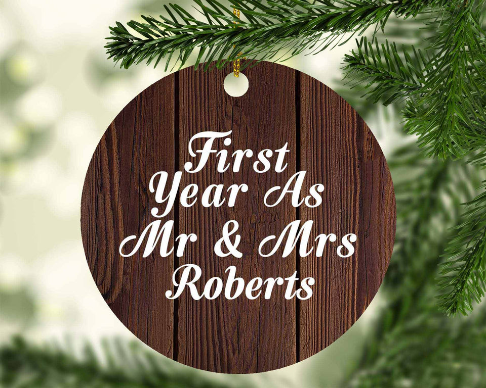 First Year As Mr & Mrs Roberts - Circle Ornament D