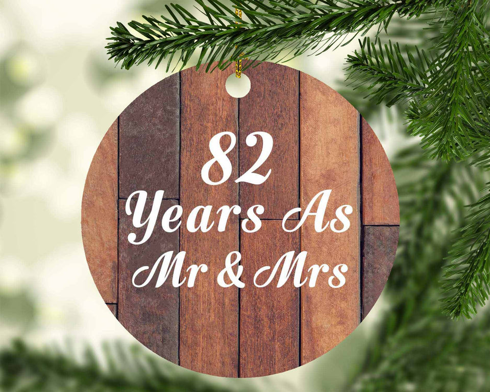 82nd Anniversary 82 Years As Mr & Mrs - Circle Ornament E