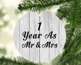 1st Anniversary 1 Year As Mr & Mrs - Circle Ornament F