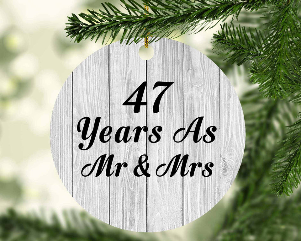 47th Anniversary 47 Years As Mr & Mrs - Circle Ornament F