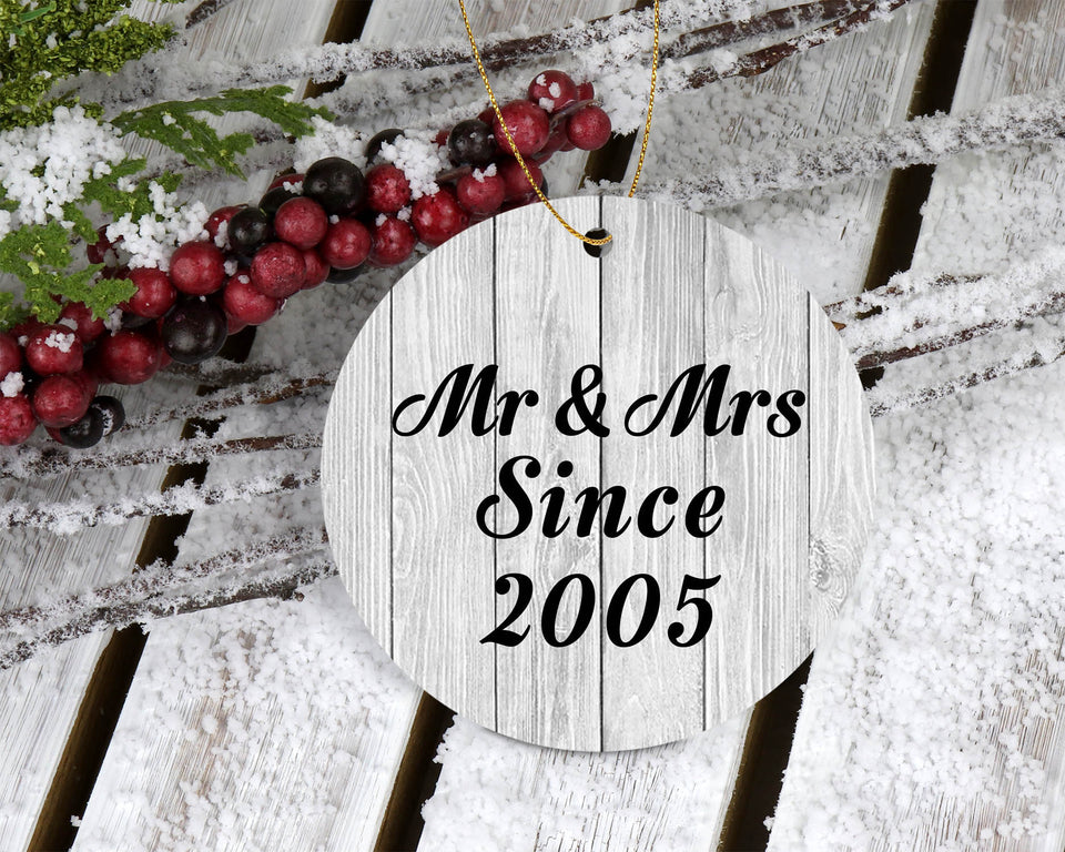 19th Anniversary Mr & Mrs Since 2005 - Circle Ornament F
