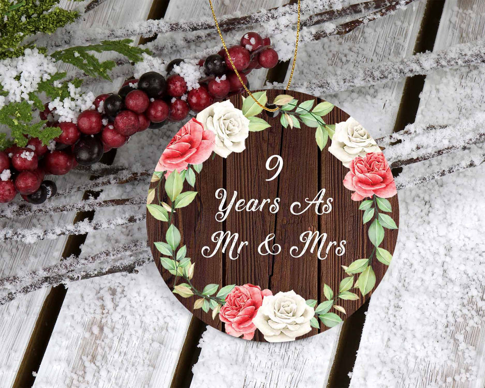 9th Anniversary 9 Years As Mr & Mrs - Circle Ornament A