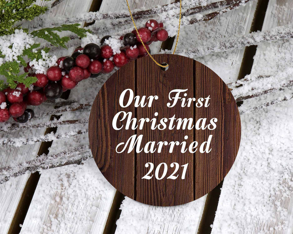 Our First Christmas Married 2021 - Circle Ornament D