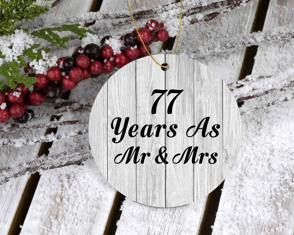 77th Anniversary 77 Years As Mr & Mrs - Circle Ornament F