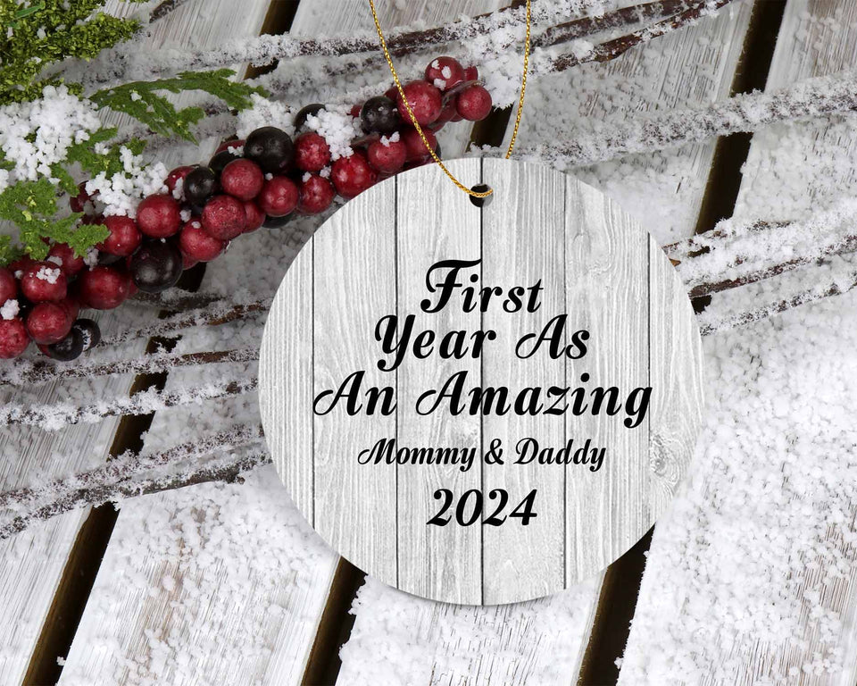 First Year As An Amazing Mommy & Daddy 2024 - Circle Ornament F
