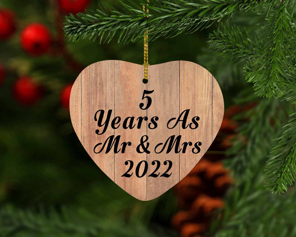 5 Years As Mr & Mrs 2022 - Heart Ornament C