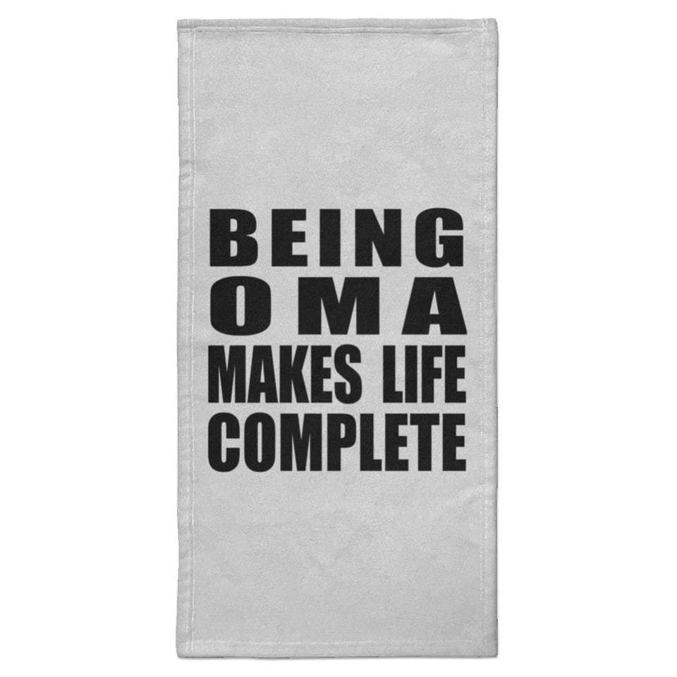 Being Oma Makes Life Complete - Hand Towel
