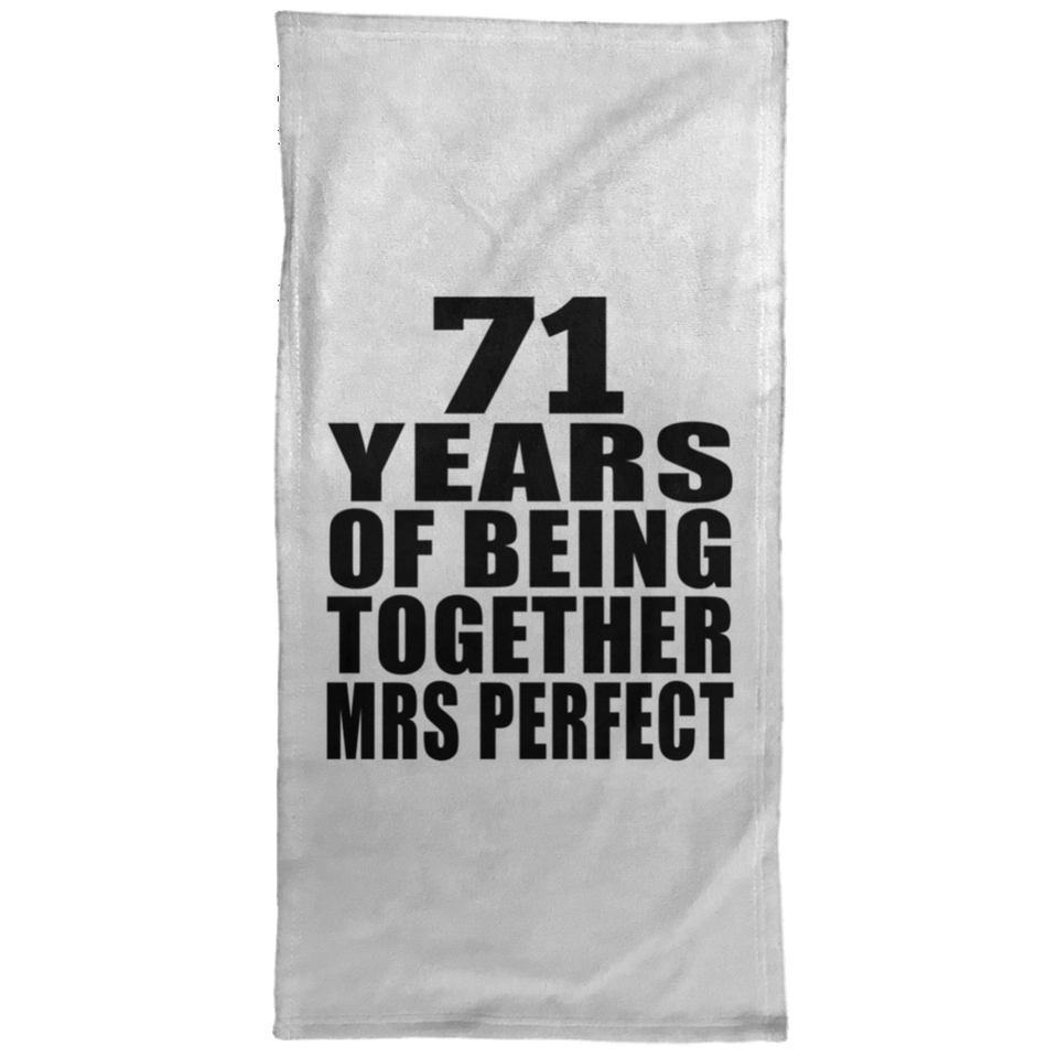 71st Anniversary 71 Years Of Being Mrs Perfect - Hand Towel