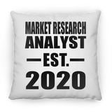 Market Research Analyst Established EST. 2020 - Throw Pillow