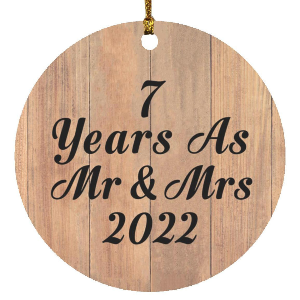 7 Years As Mr & Mrs 2022 - Circle Ornament C