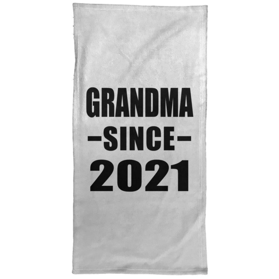 Grandma Since 2021 - Hand Towel