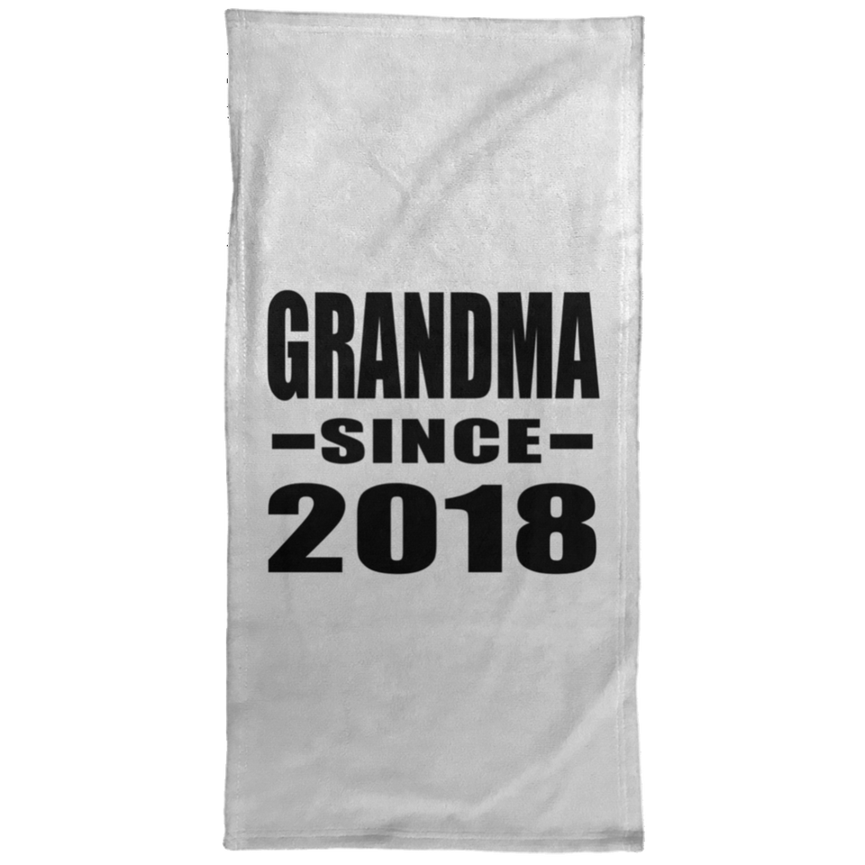 Grandma Since 2018 - Hand Towel