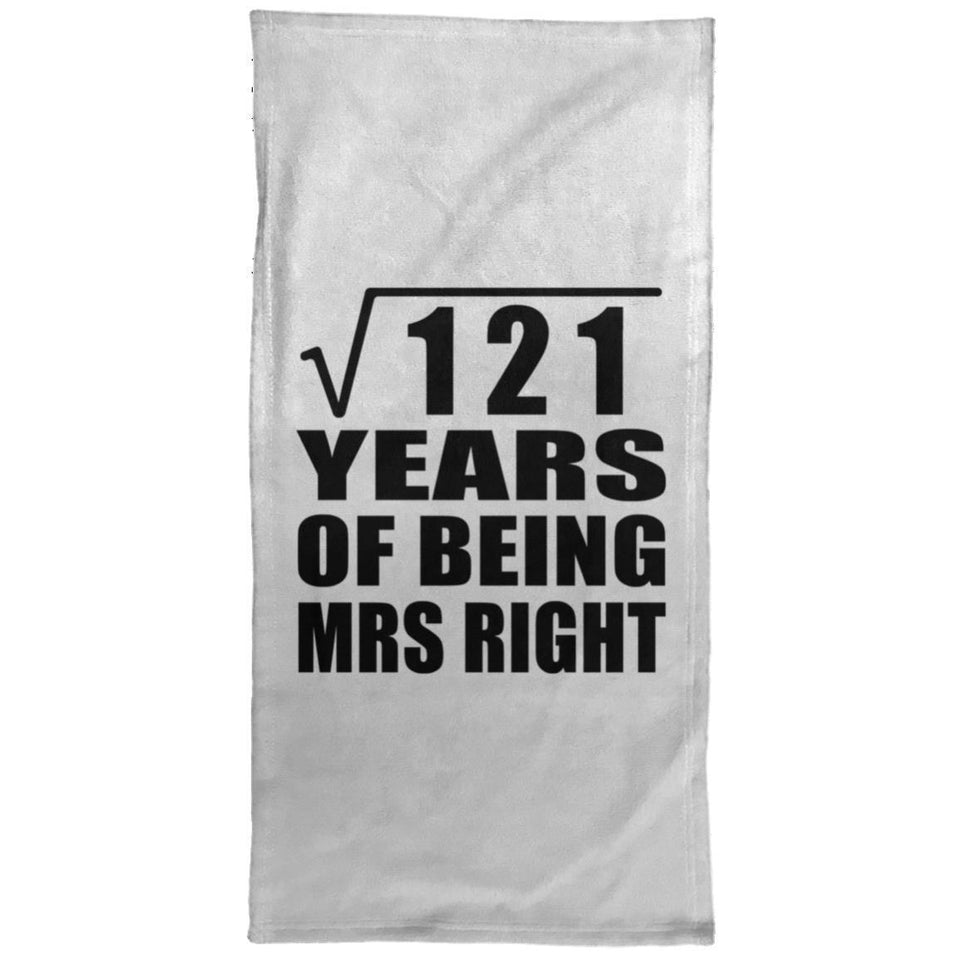 11th Anniversary Square Root of 121 Years of Being Mrs Right - Hand Towel