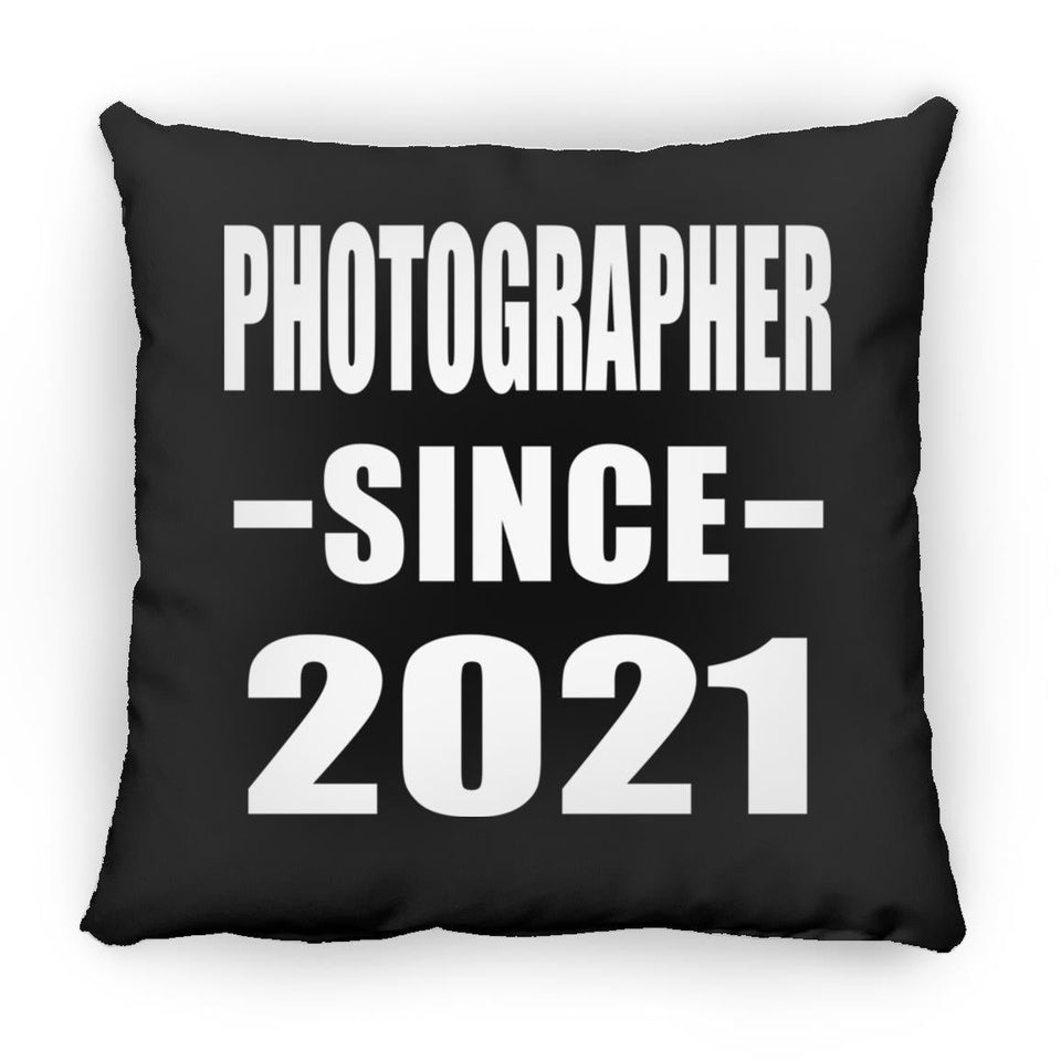 Photographer Since 2021 - Throw Pillow Black